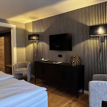 Hotel Luisenpark Бад Бергцаберн Екстериор снимка