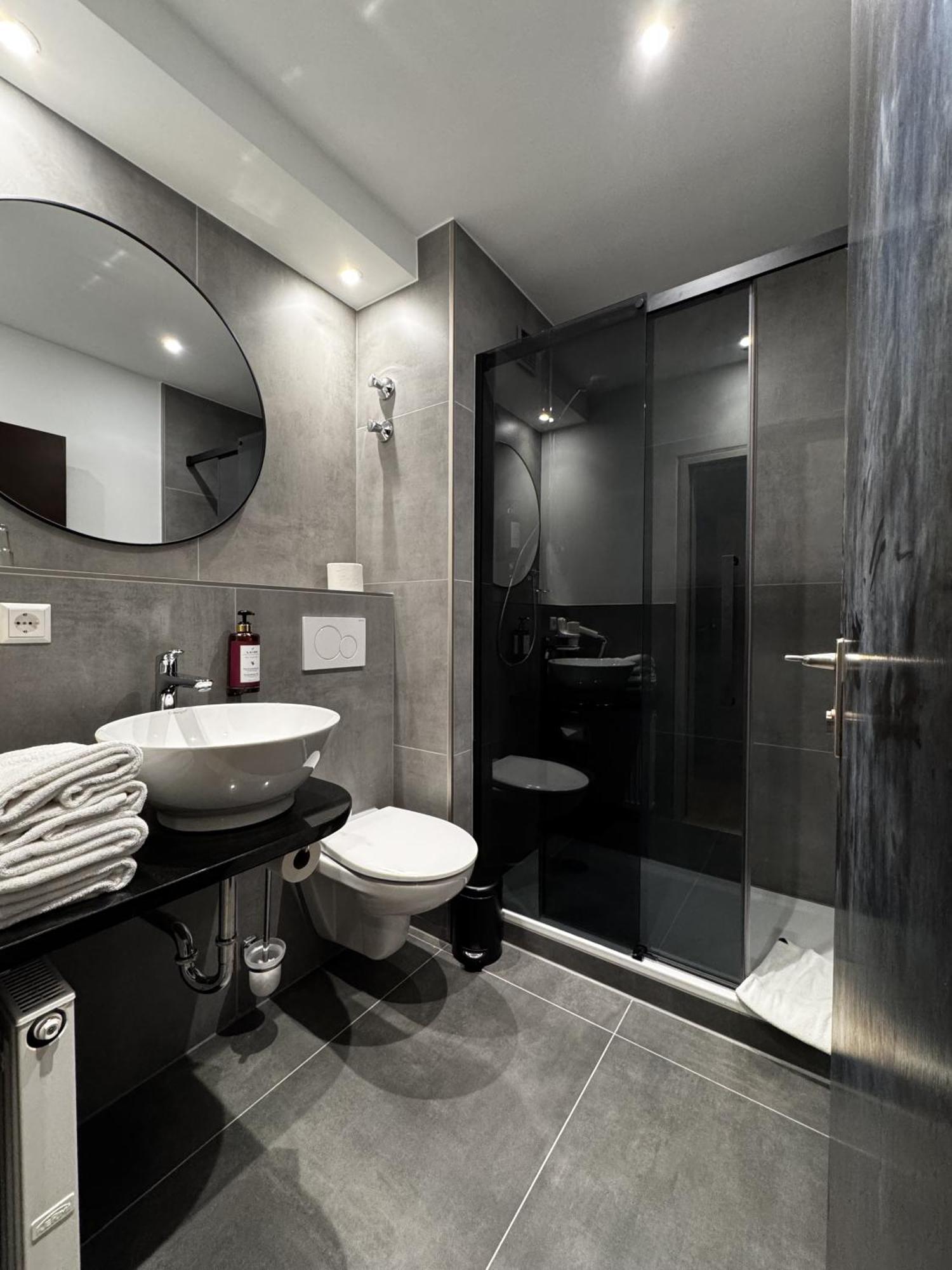 Hotel Luisenpark Бад Бергцаберн Екстериор снимка