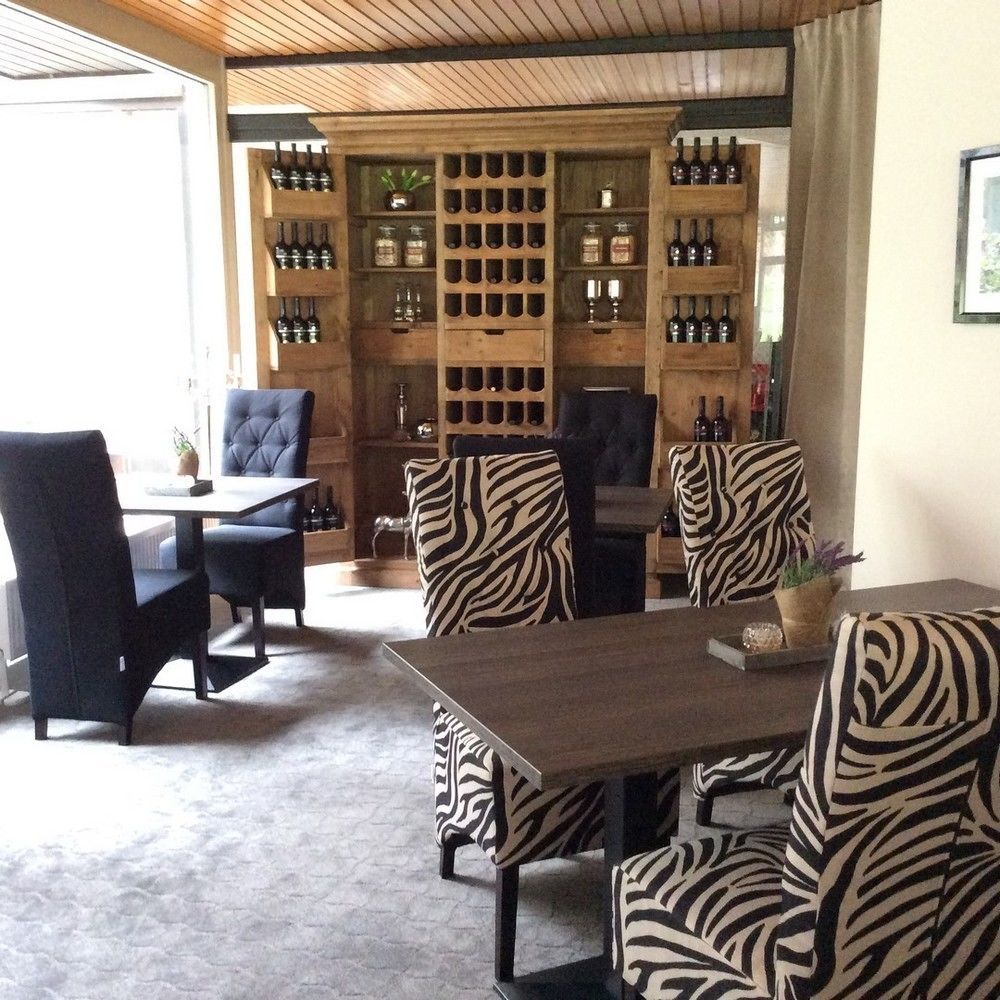 Hotel Luisenpark Бад Бергцаберн Екстериор снимка