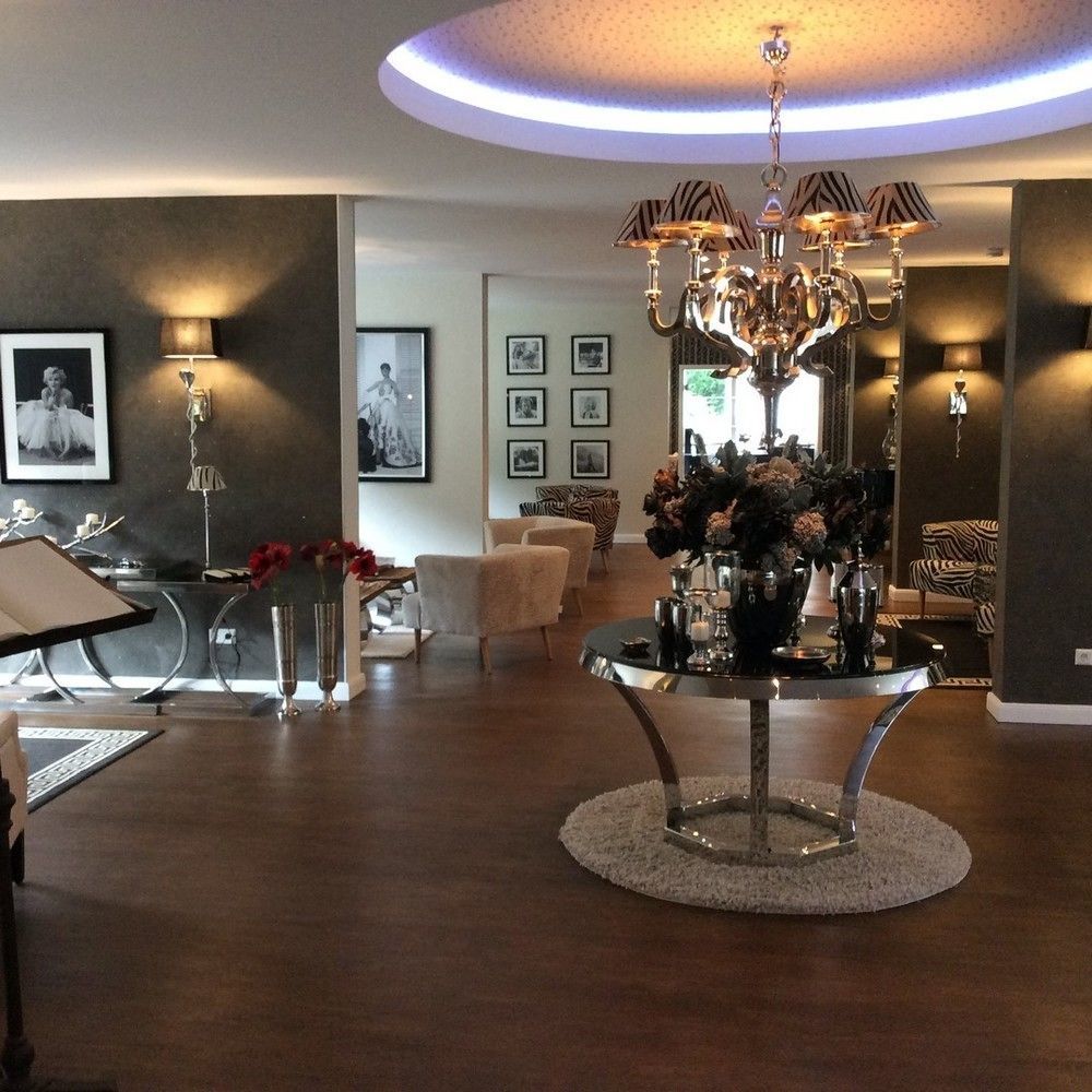 Hotel Luisenpark Бад Бергцаберн Екстериор снимка